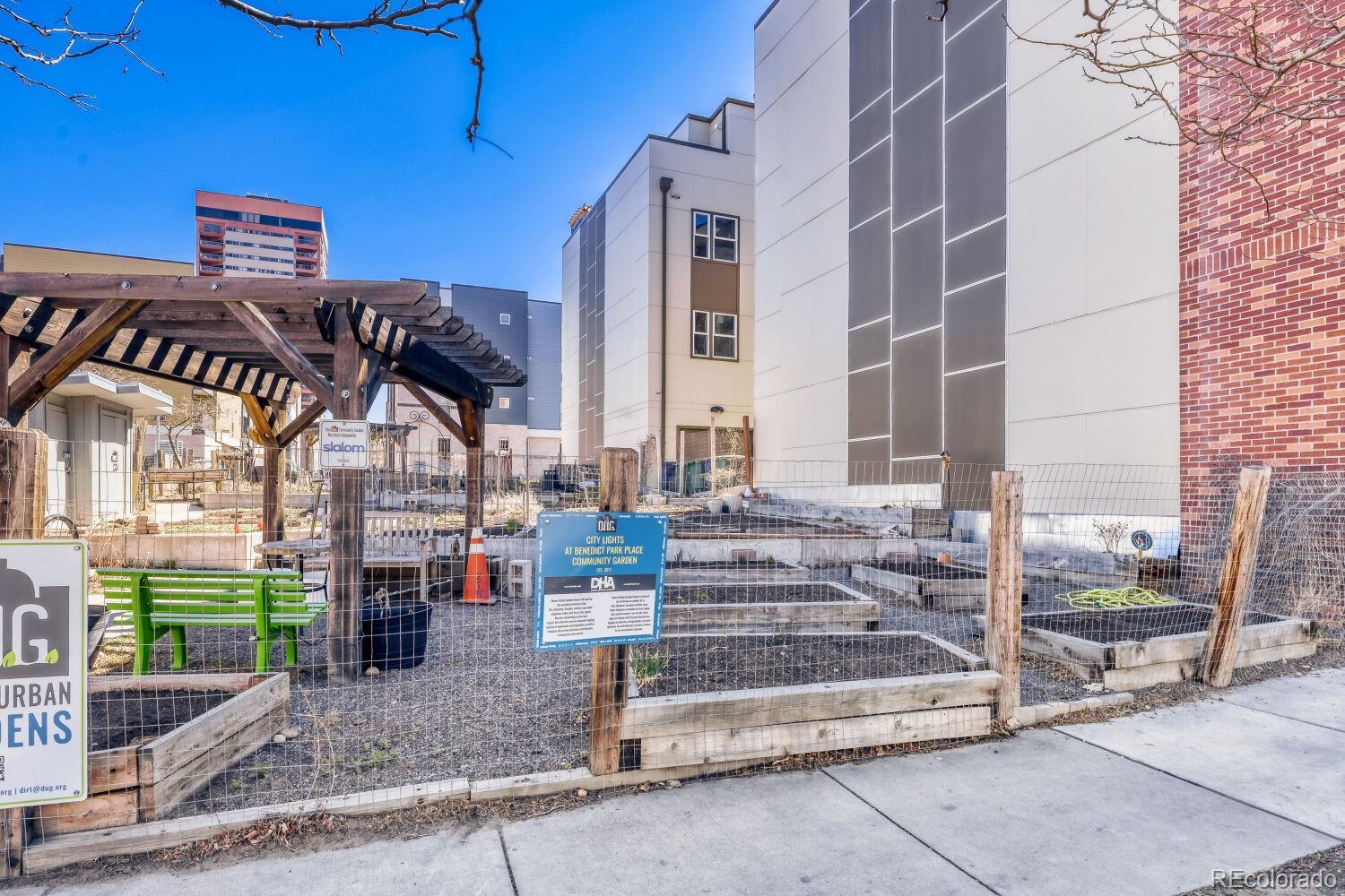 2200 Tremont Place 3