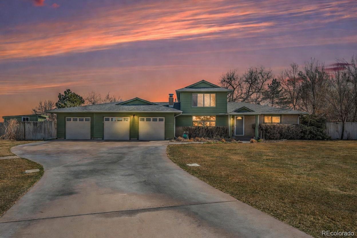2208 Champlain Drive