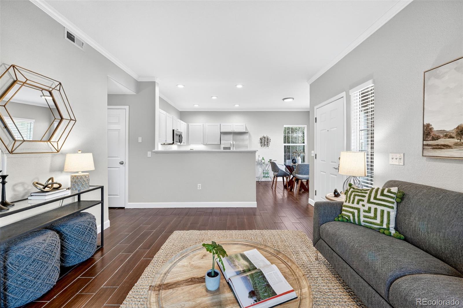 10131 E Carolina Drive 104, Aurora, CO, 80247 4 10131 E Carolina Drive 104