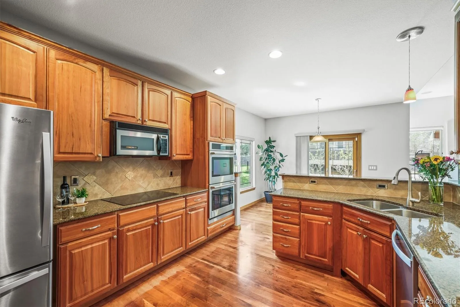 Arvada, Colorado 80007, United States, 4 Bedrooms Bedrooms, ,3 BathroomsBathrooms,Residential,Active,113315