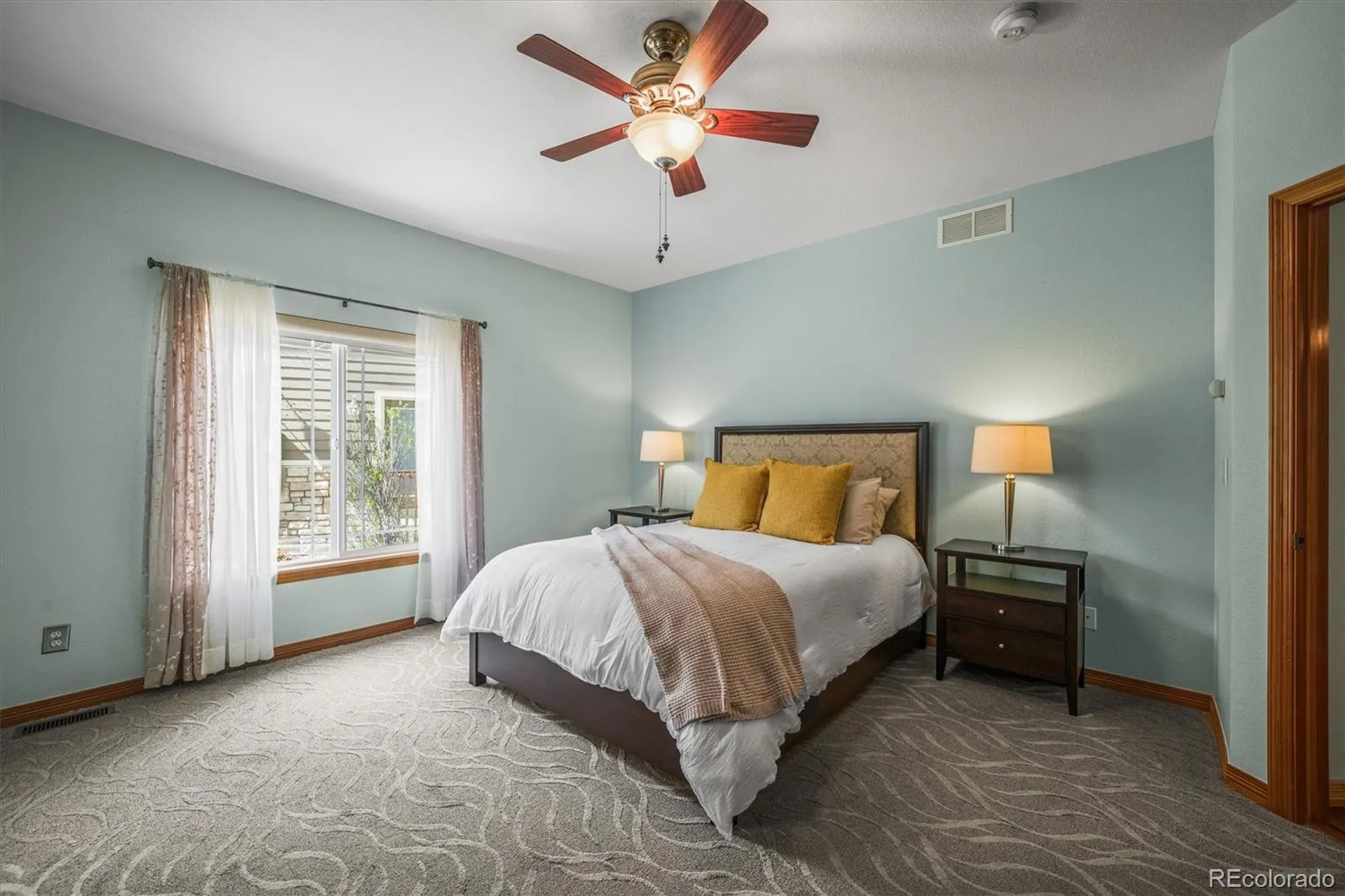 Arvada, Colorado 80007, United States, 4 Bedrooms Bedrooms, ,3 BathroomsBathrooms,Residential,Active,113315