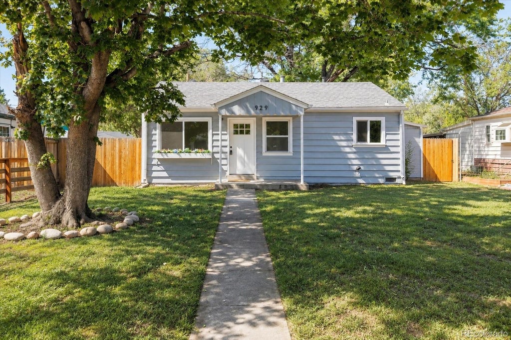 Photo of 929 Yates Street, Denver, CO 80204 (MLS # 6093636)