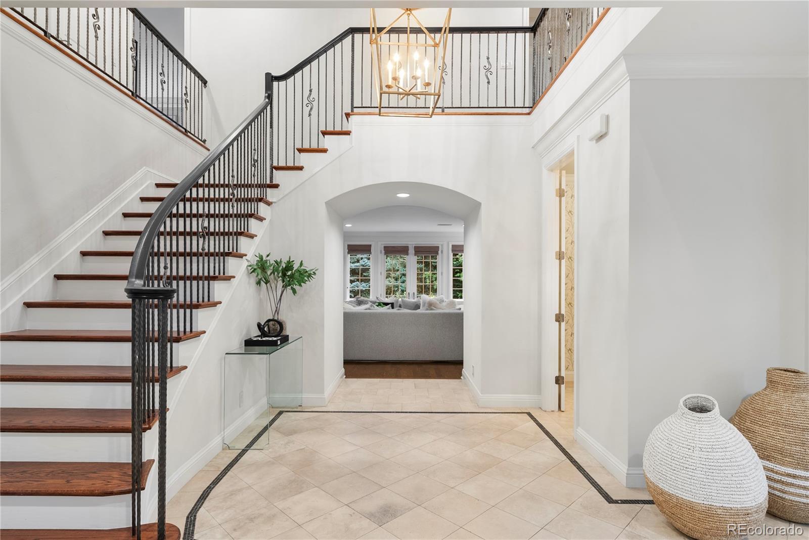 8 Gray Owl Road