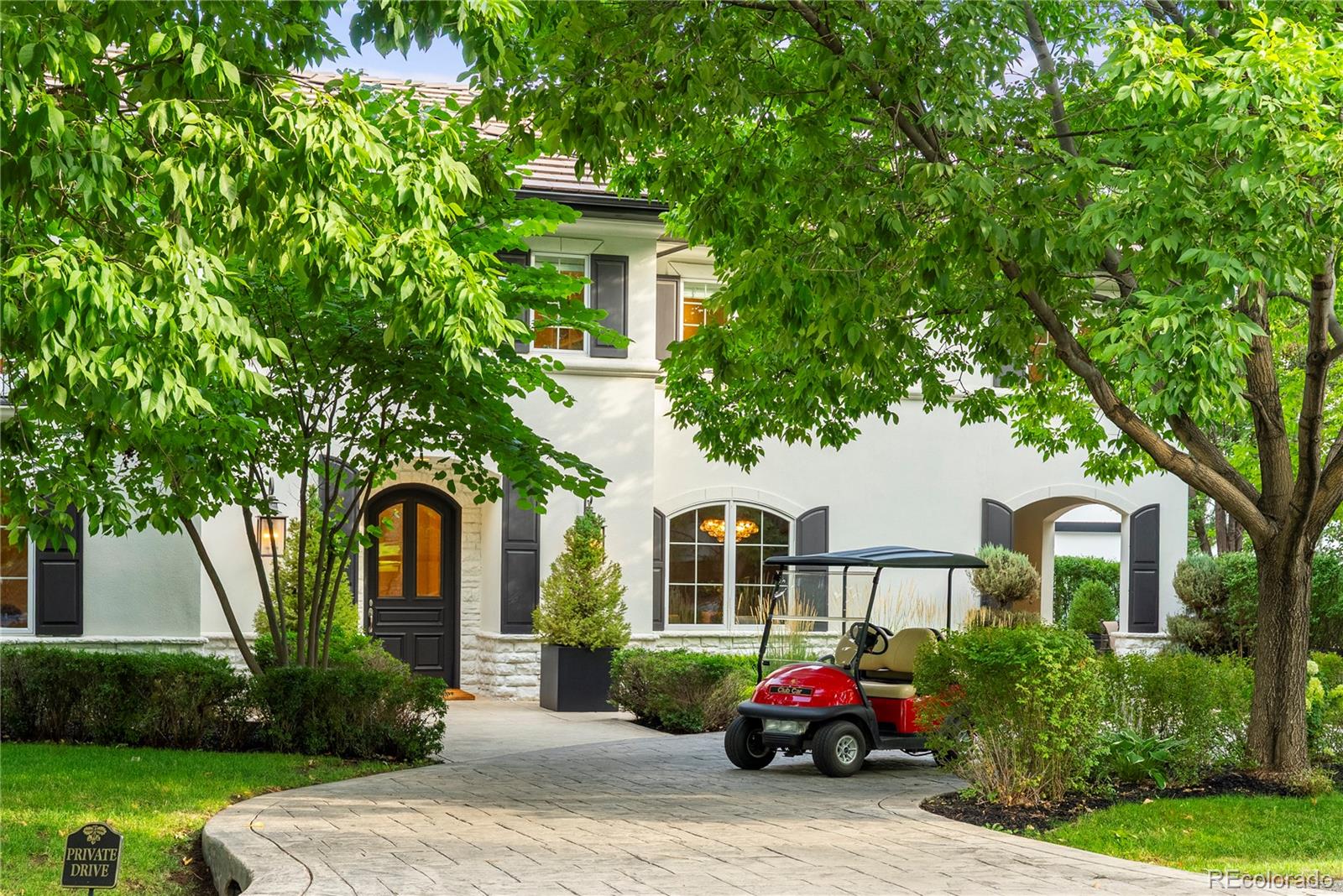 8 Gray Owl Road