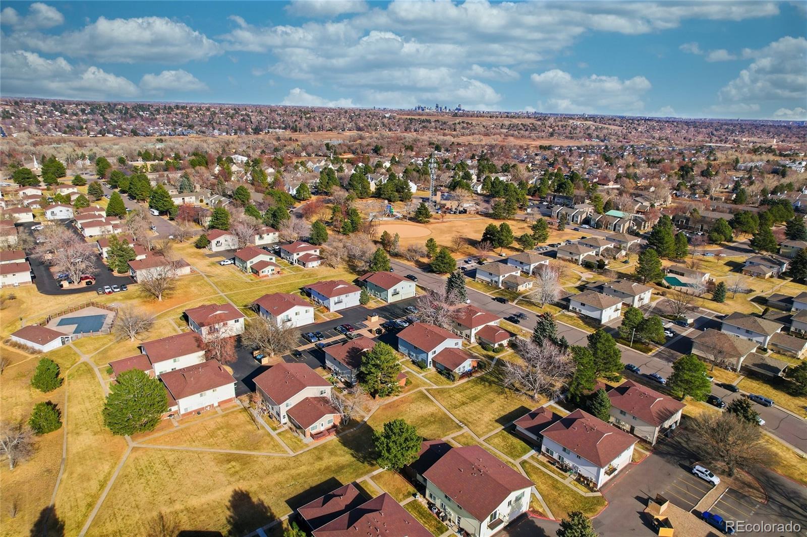 3355 S Flower Street 122