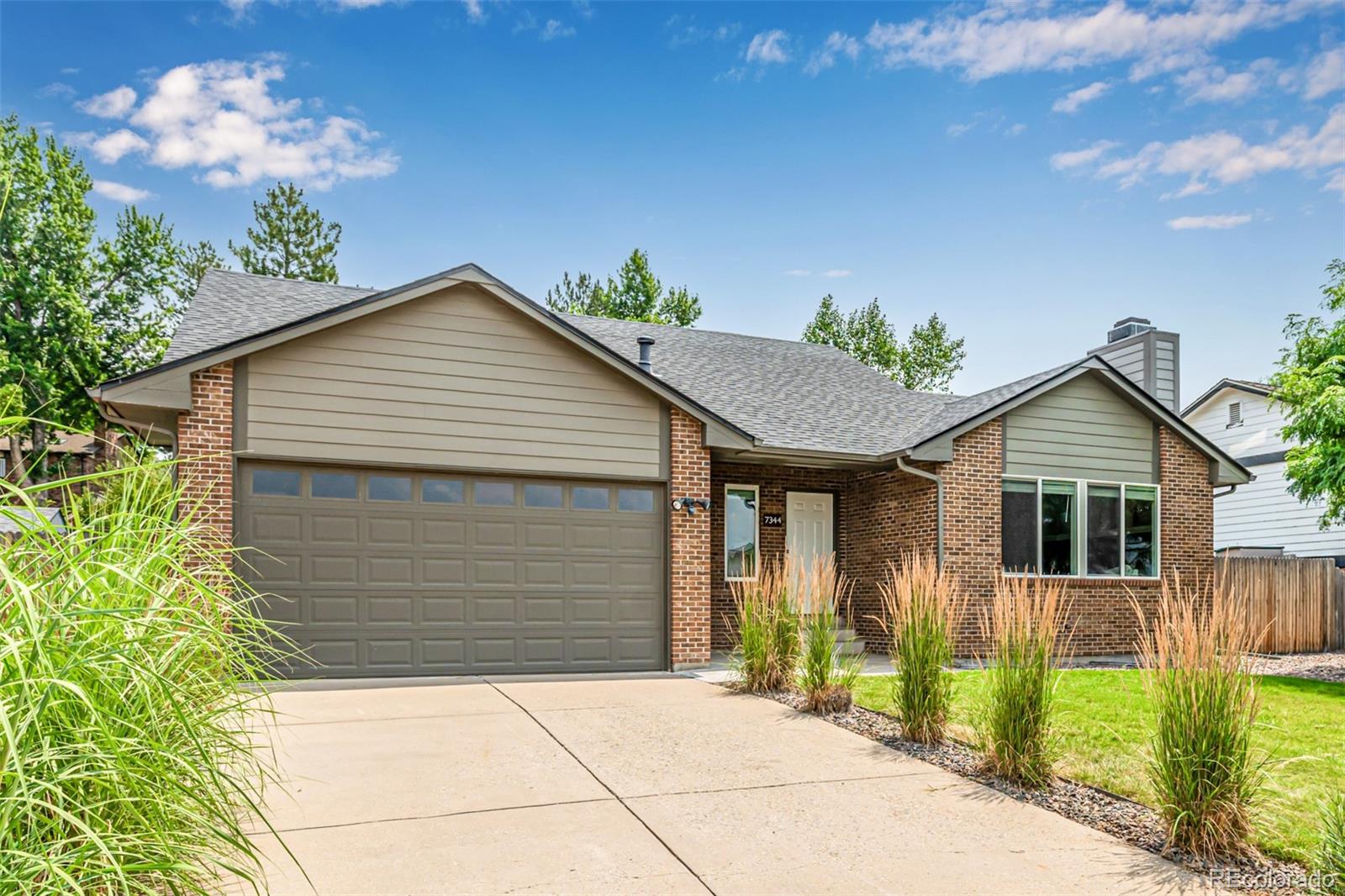 7344 S Houstoun Waring Circle