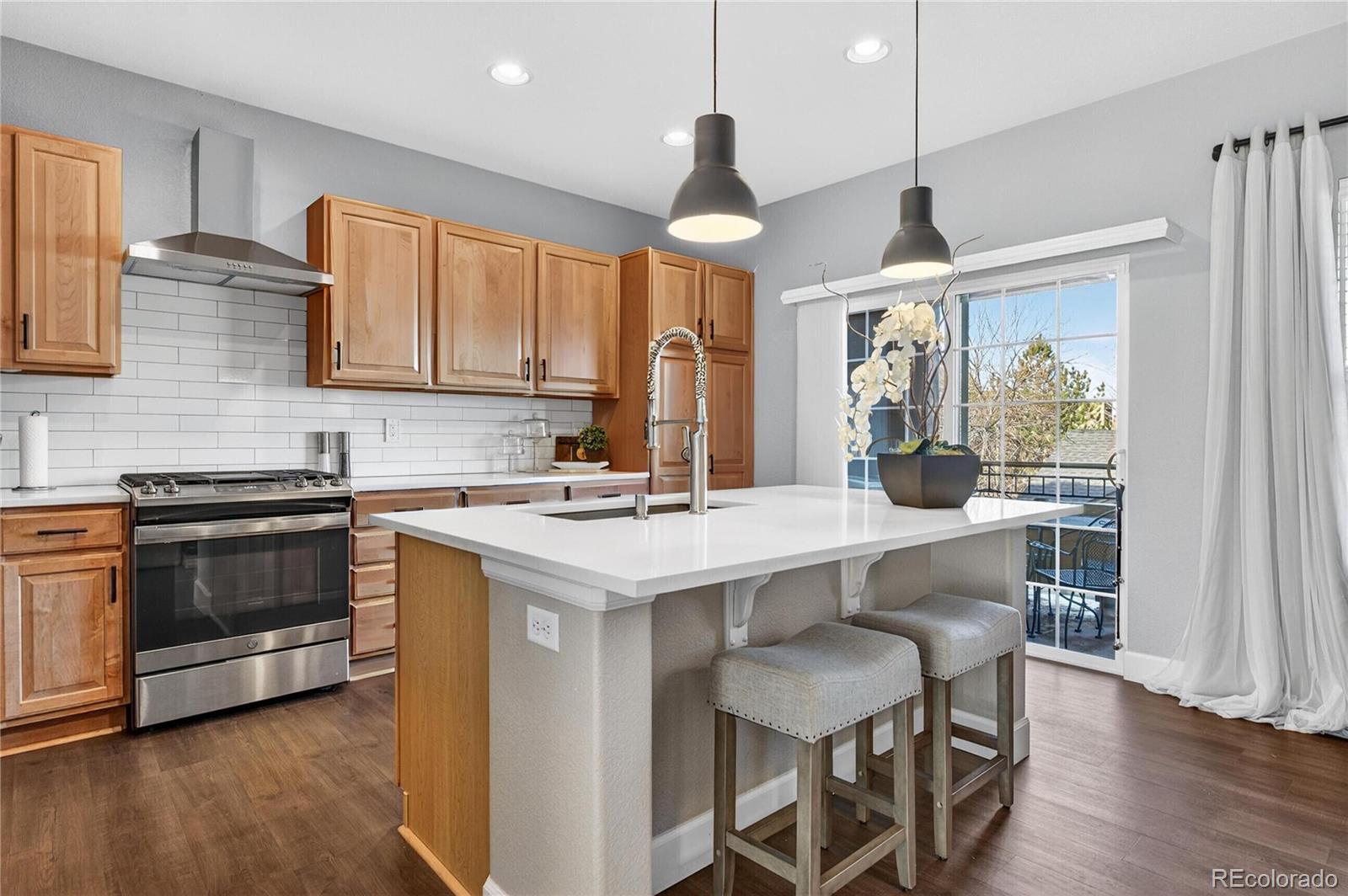 875 Brookhurst Avenue B