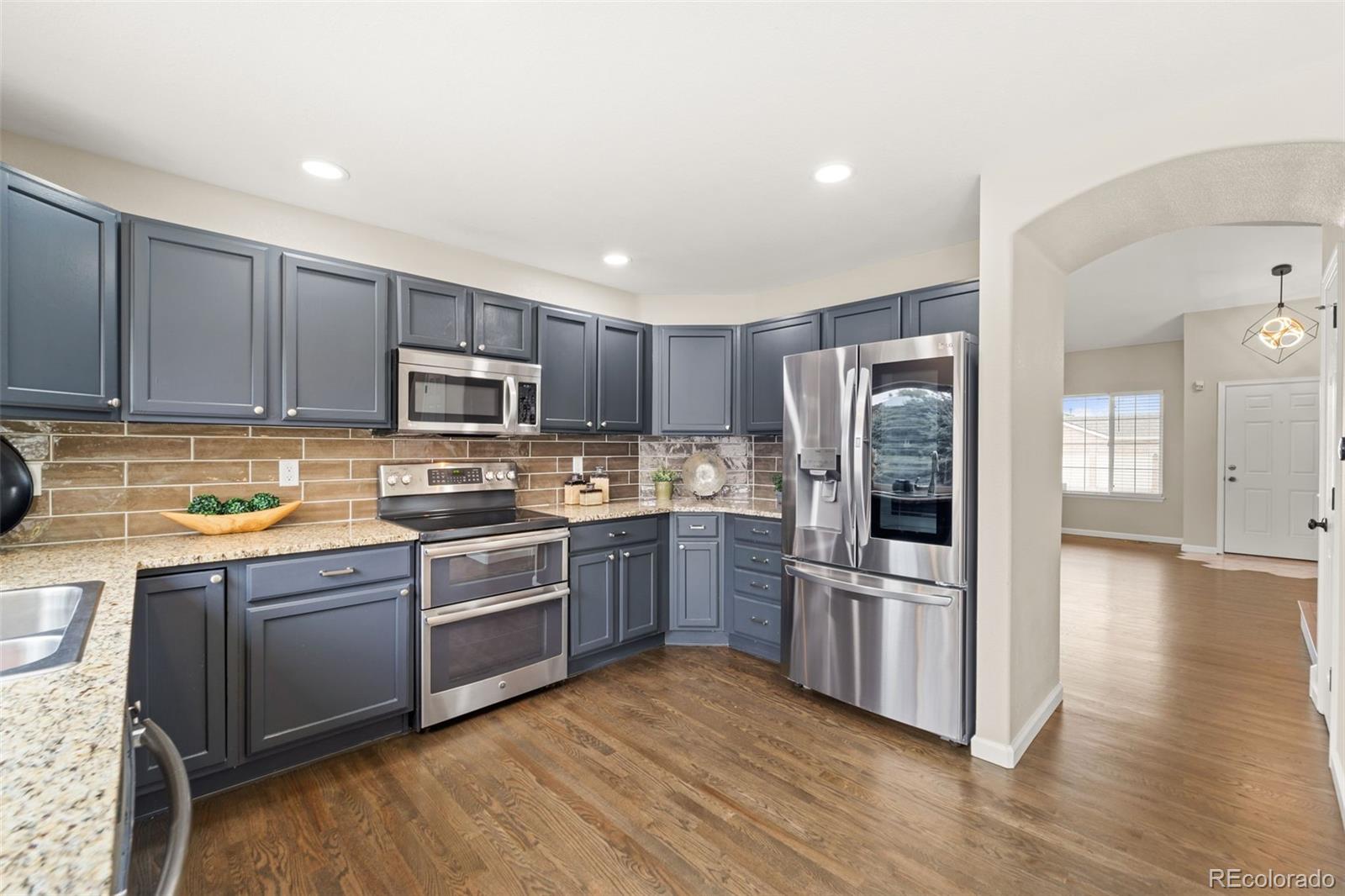 1232 Berganot Trail, Castle Pines, CO, 80108 4 1232 Berganot Trail