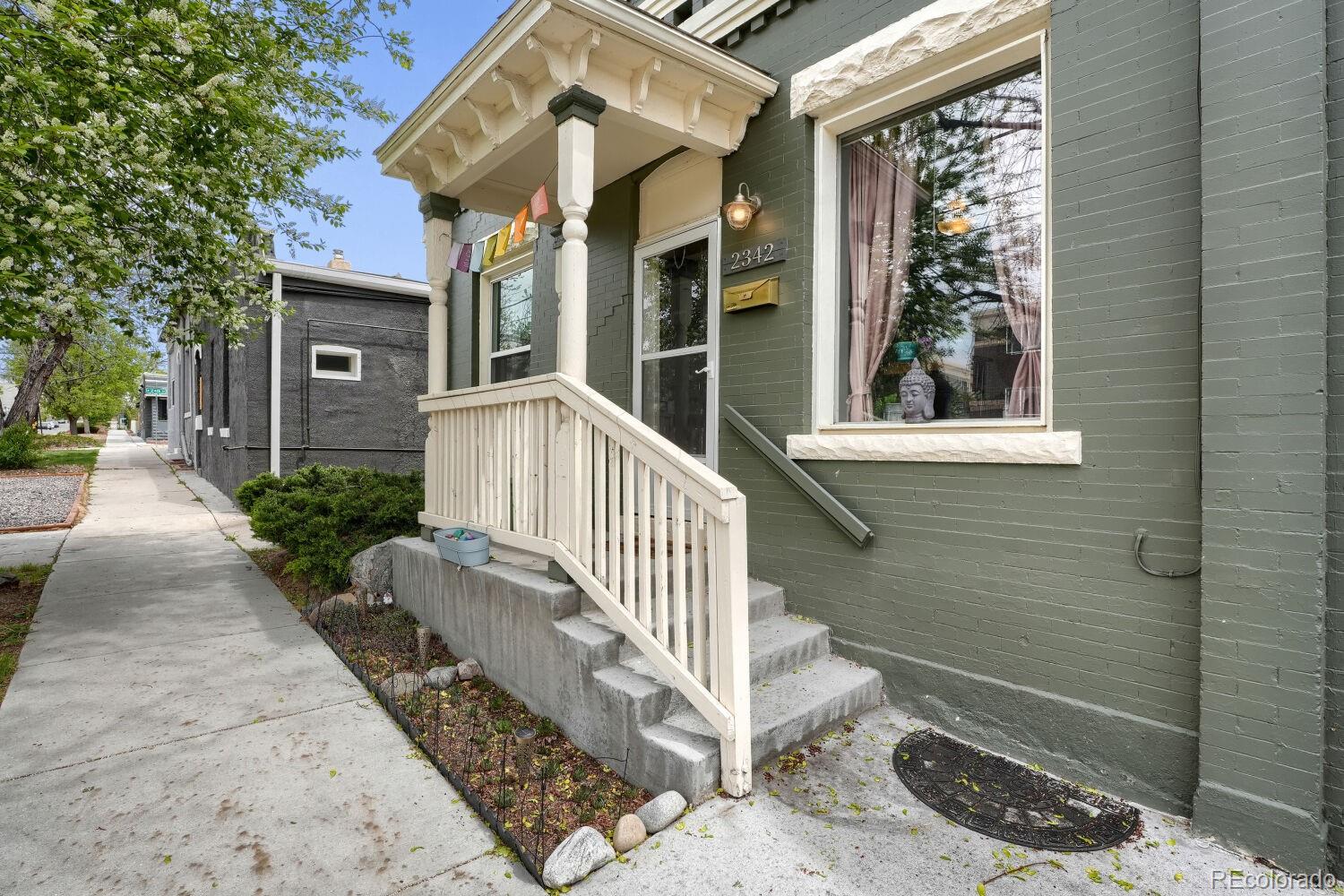 2338-2342 Clay Street