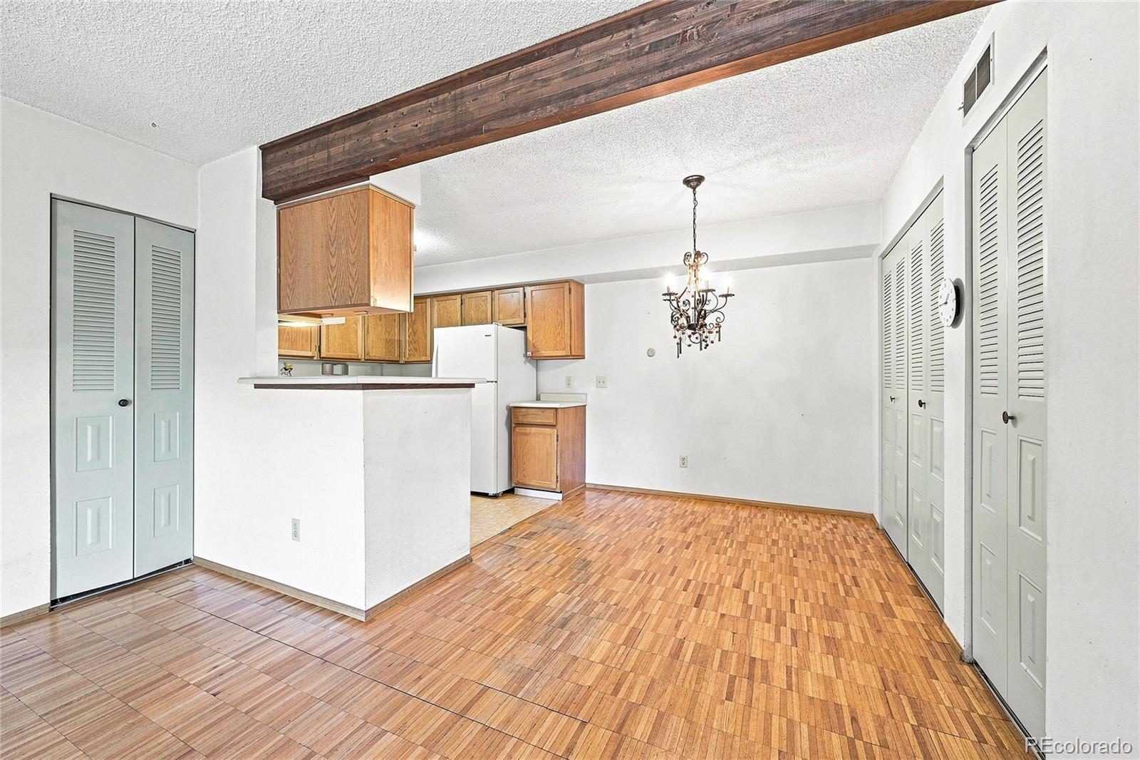 10251 W 44th Avenue 6-105