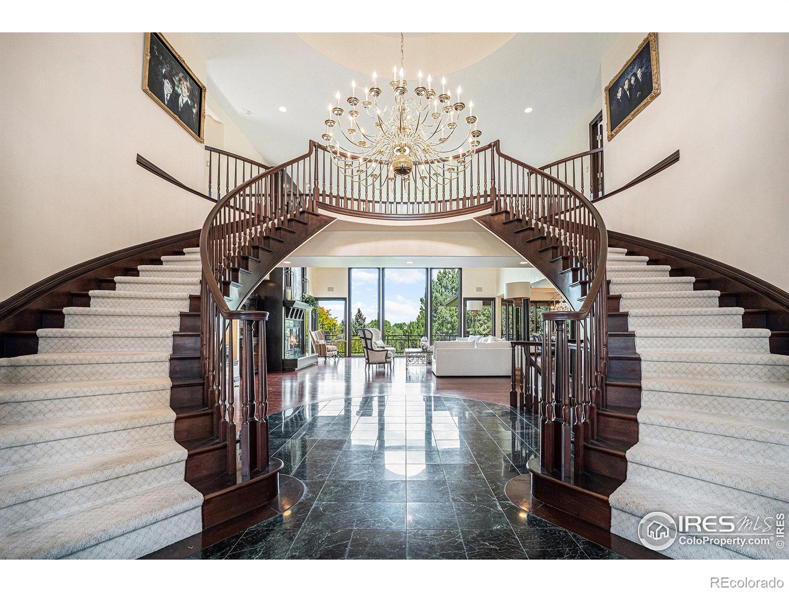 8337 Greenwood Drive