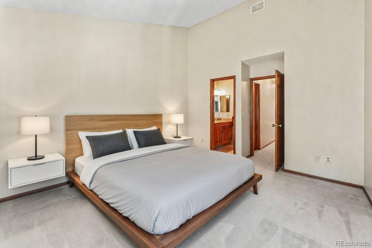 5756 W Atlantic Place