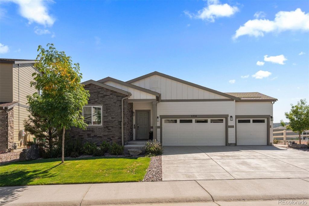 Photo of 5350 Trails Edge Lane, Castle Rock, CO 80104 (MLS # 9878817)