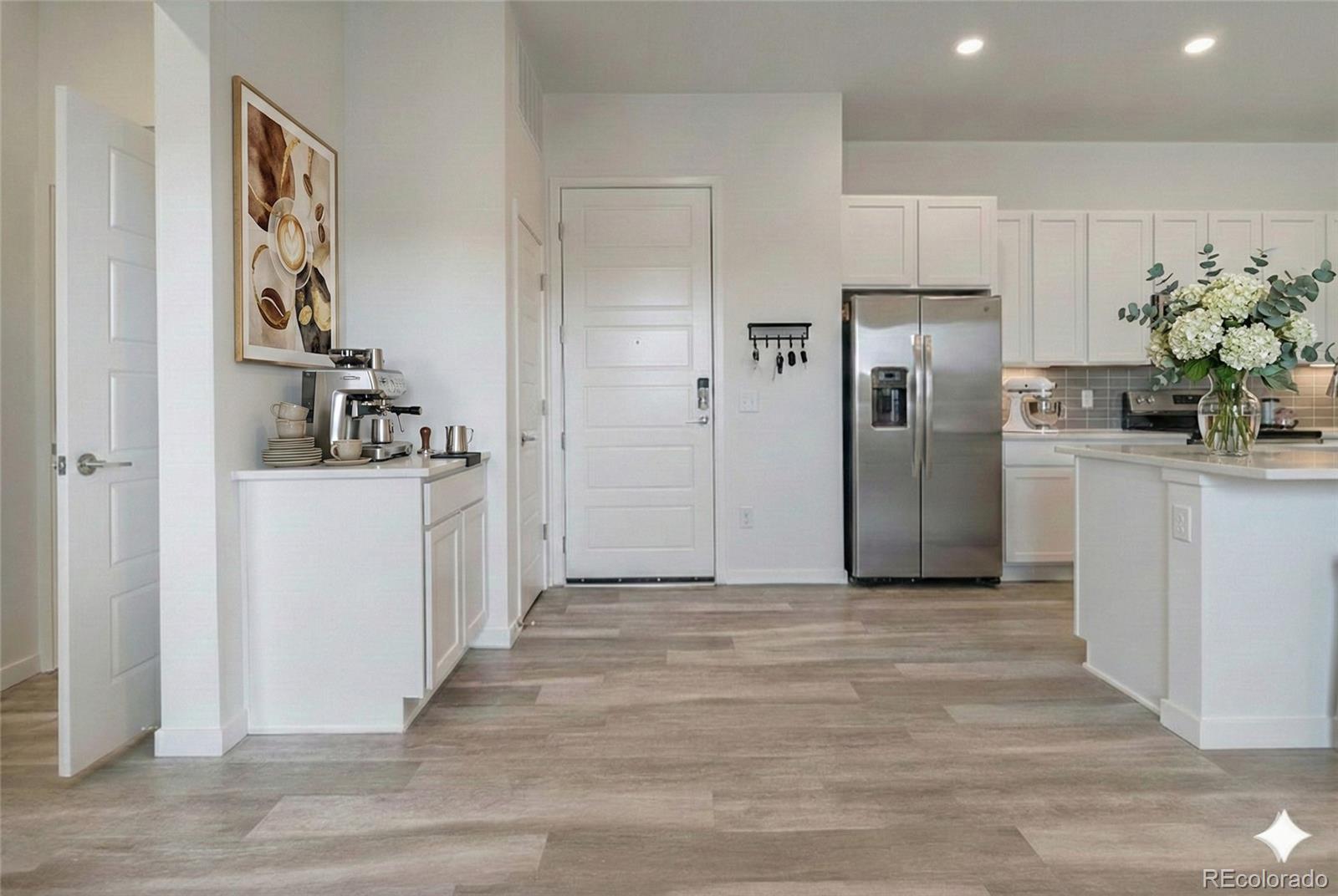 9287 Twenty Mile Road 401