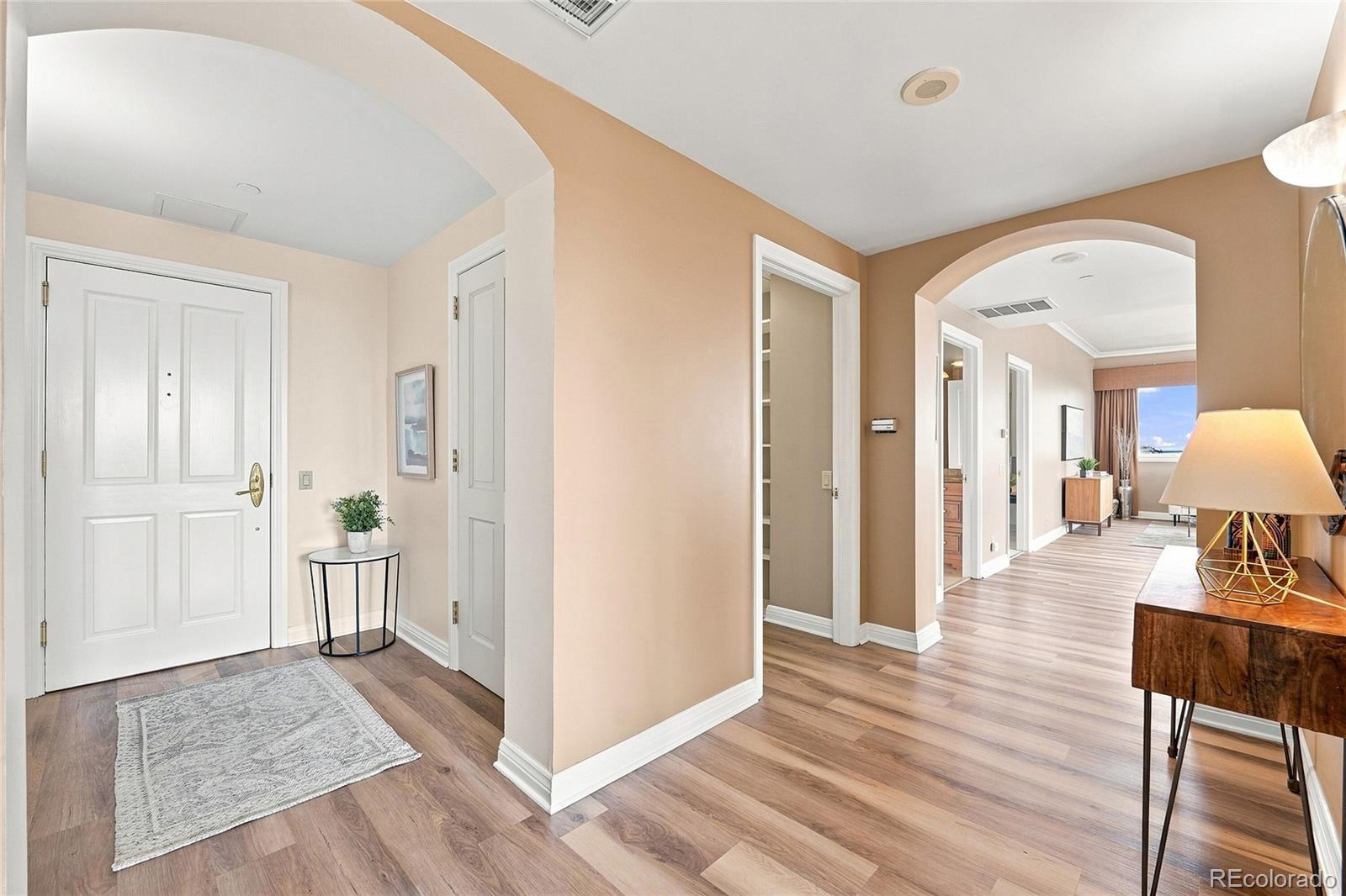 400 E 3rd Avenue 1203