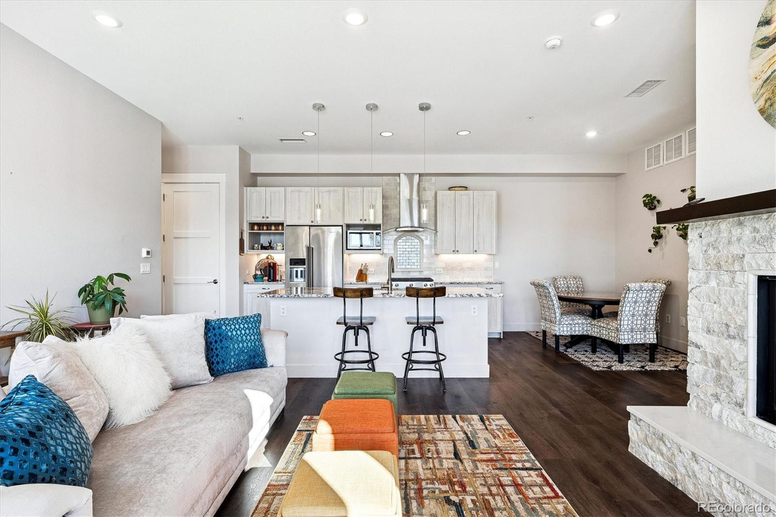 4885 S Monaco Street 207