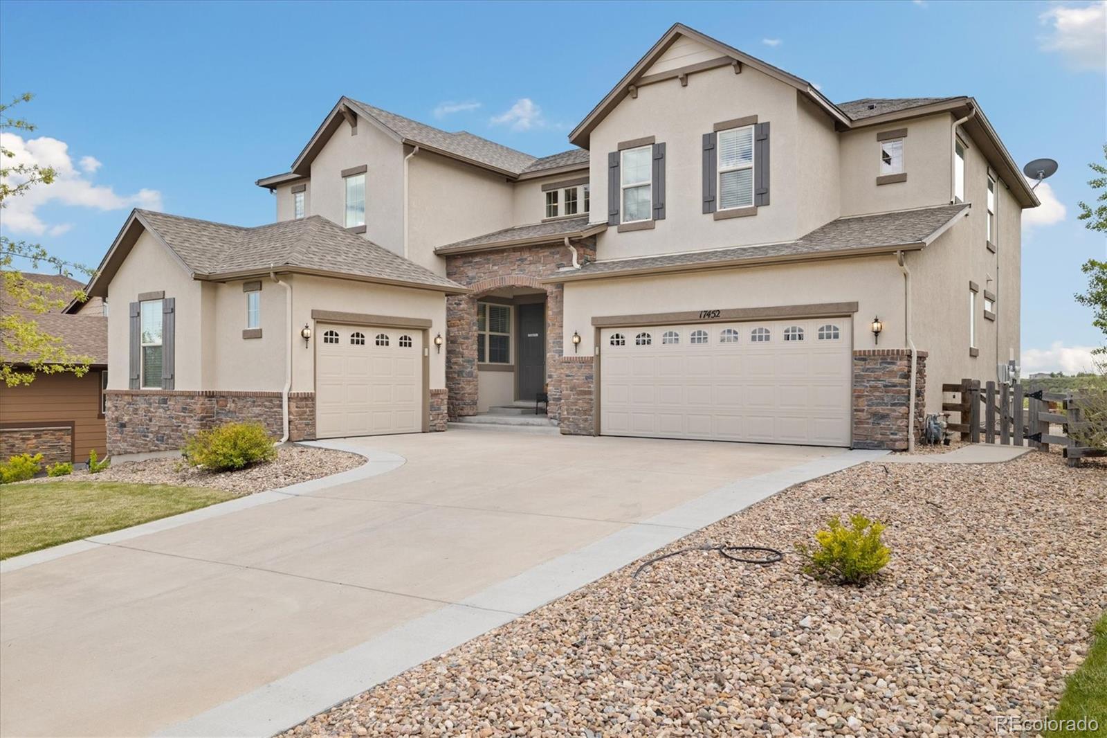 17452 W 83rd Place