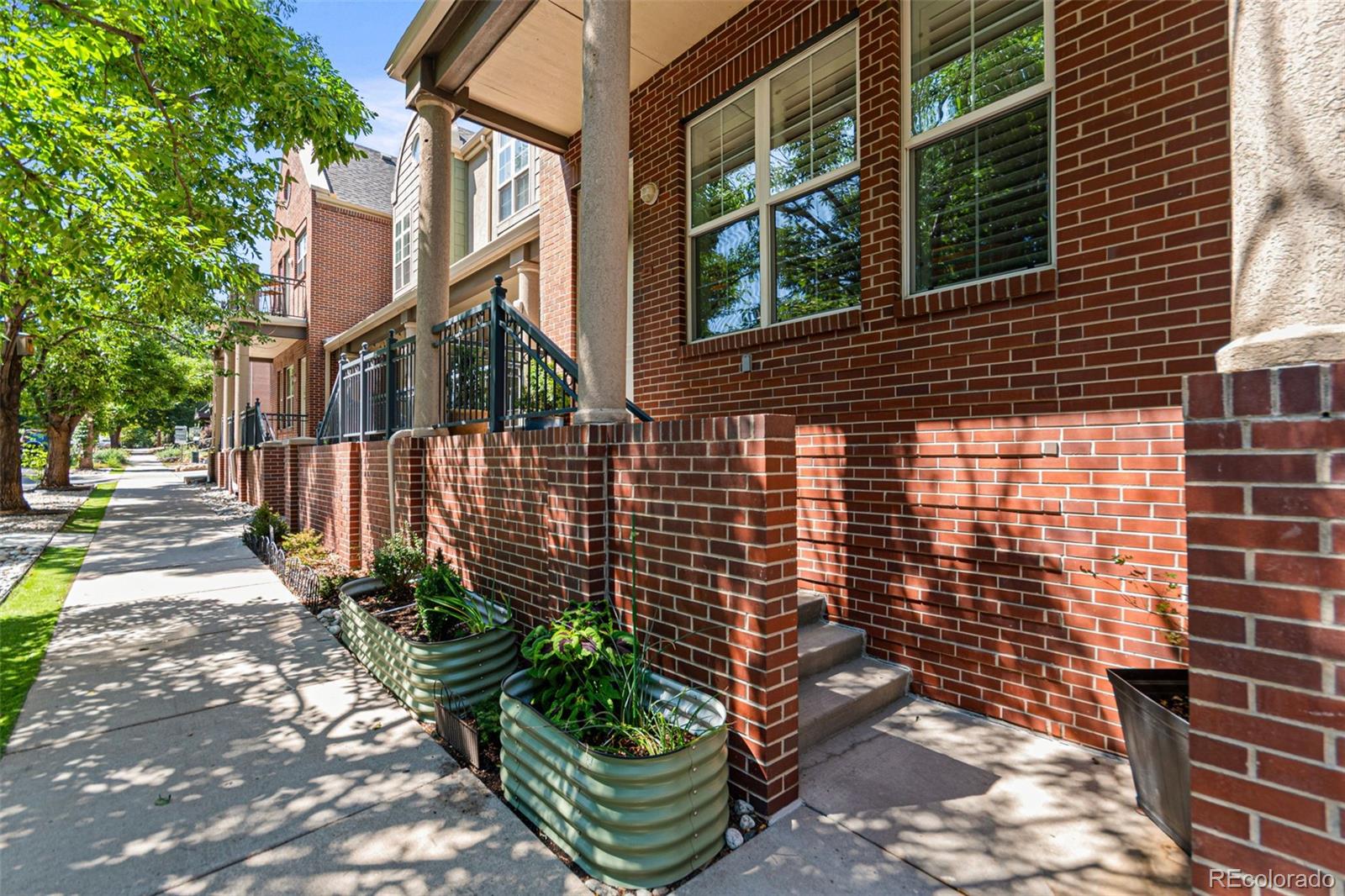 1489 Steele Street 116