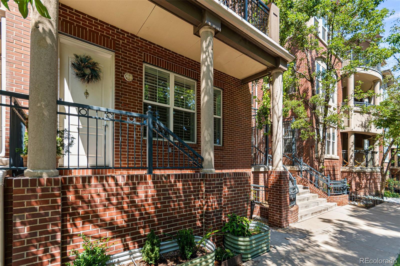 1489 Steele Street 116
