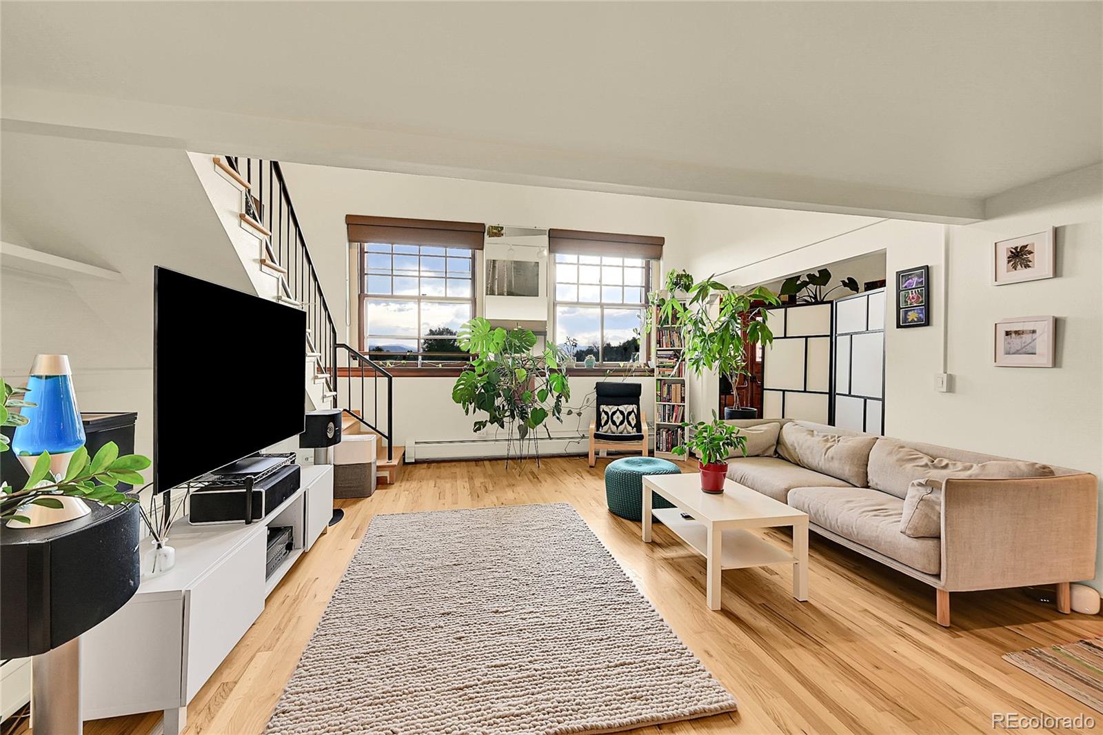 2351 Federal Boulevard 401