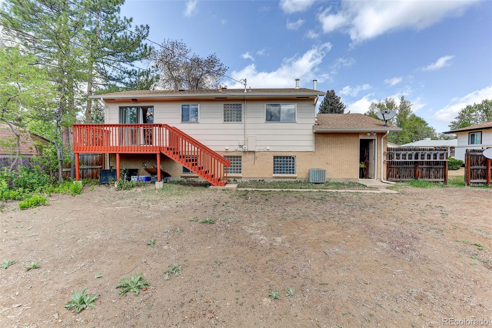 9604 W Kentucky Avenue