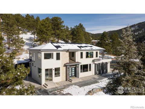 Single Family Residence in Boulder CO 514 Granite Drive 4.jpg