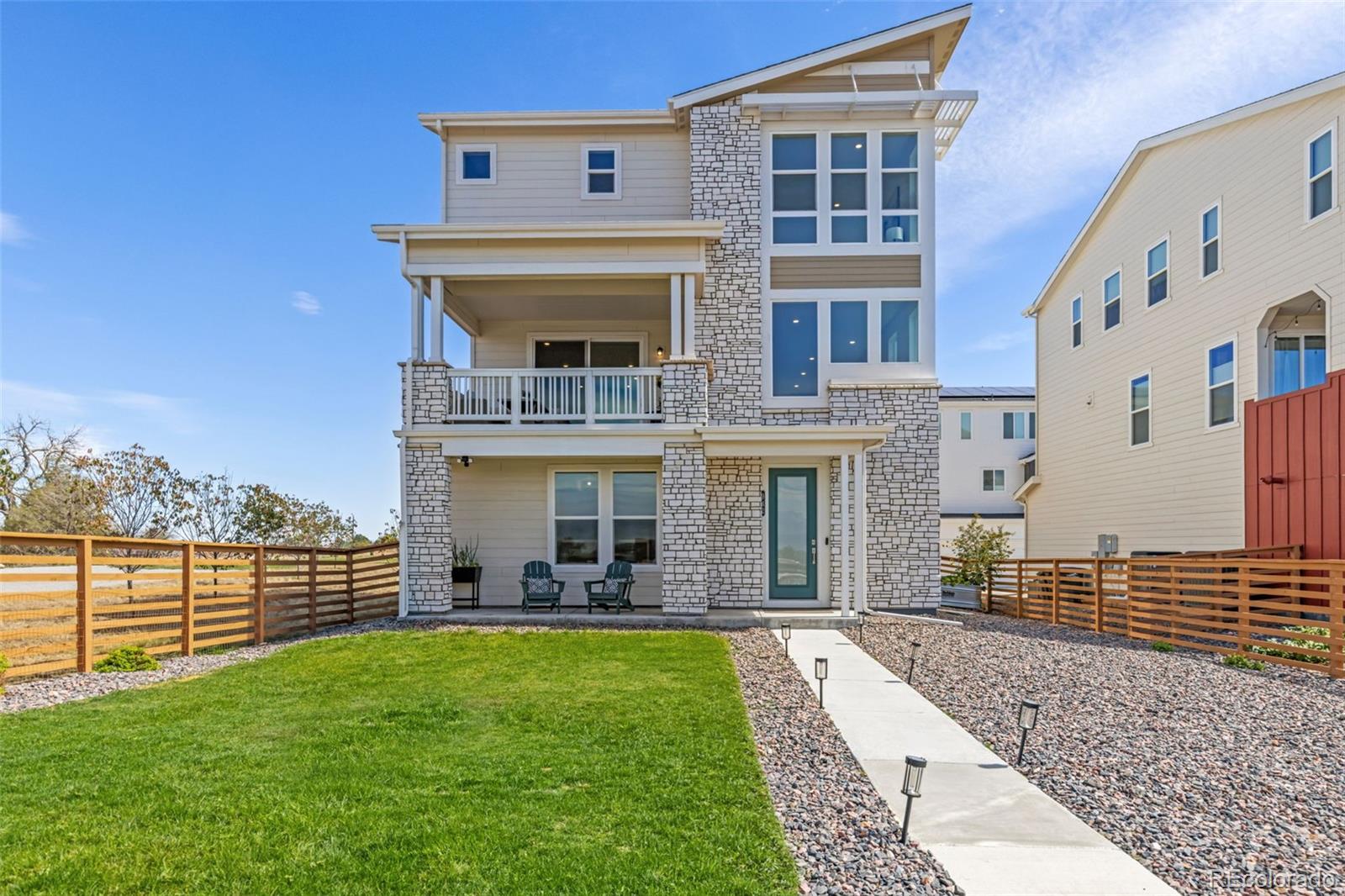 942 Hearteye Trail