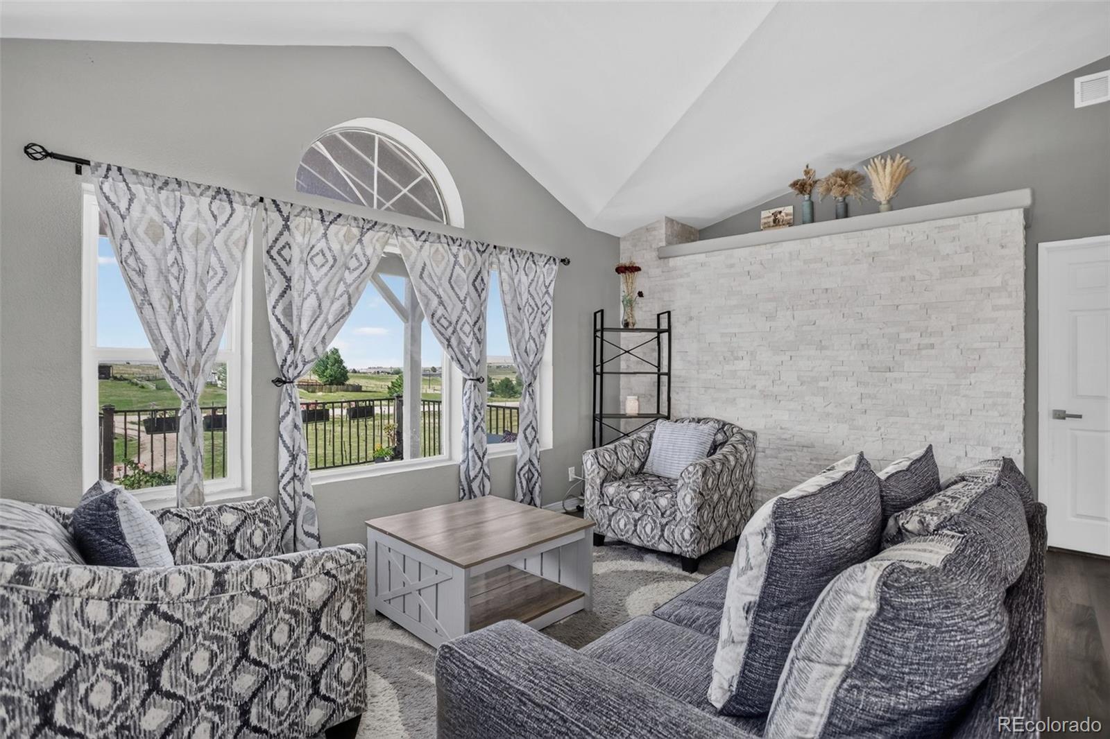 6528 Bow Meadows Drive