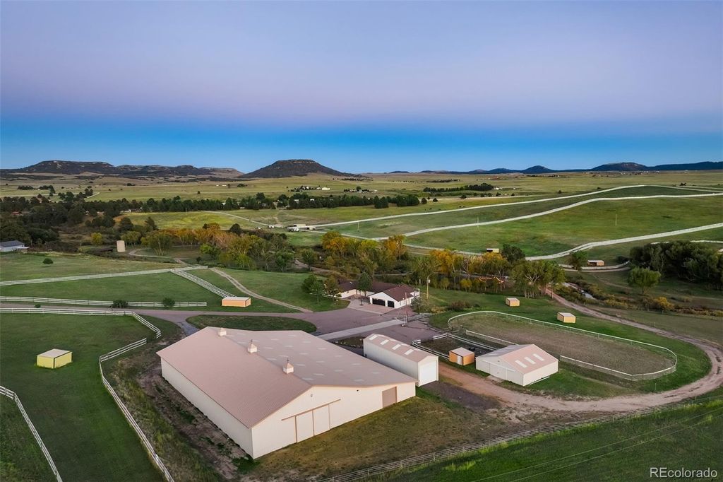 Photo of 850 Fox Farm Road, Larkspur, CO 80118 (MLS # 9520405)