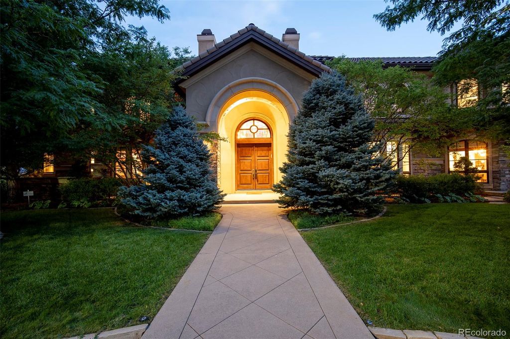 Photo of 7450 E 6th Avenue, Denver, CO 80230 (MLS # 4666611)