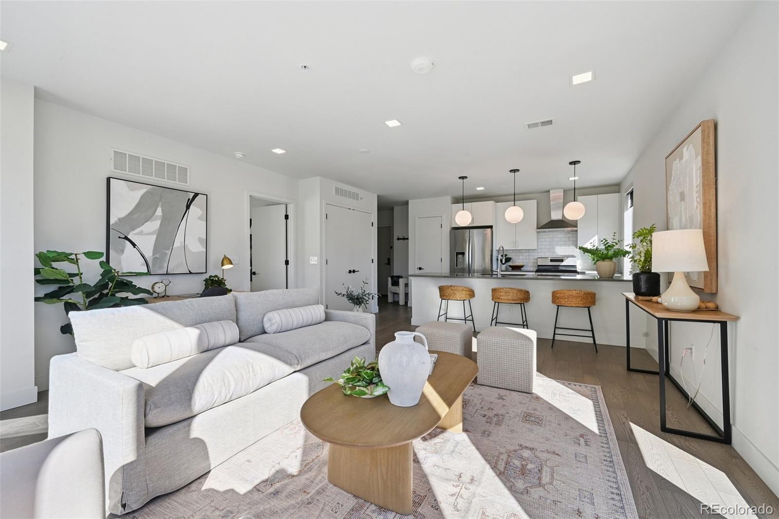 1898 S Bannock Street 512