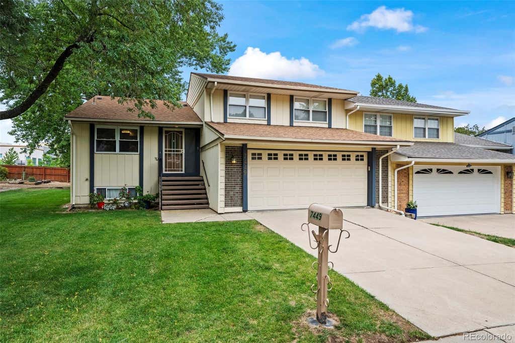 Photo of 7449 W Maple Drive, Lakewood, CO 80226 (MLS # 9069103)