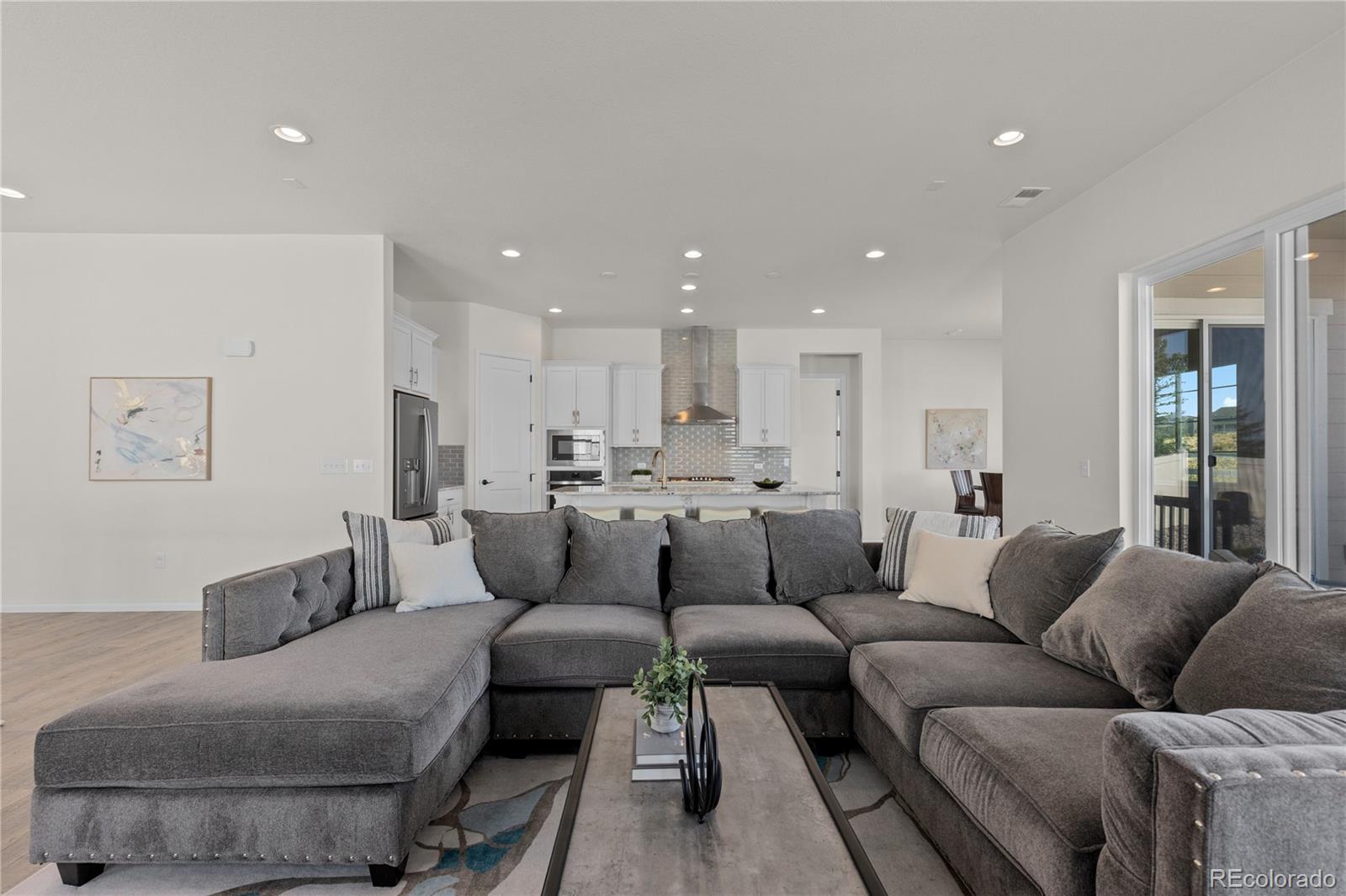 6083 Saddle Bow Avenue