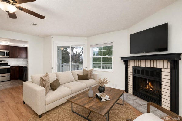 12513 E PACIFIC CIR UNIT D, AURORA, CO 80014 - Image a40ff8cf4e23f6cb52c3f6d27049ebd8/3580489447