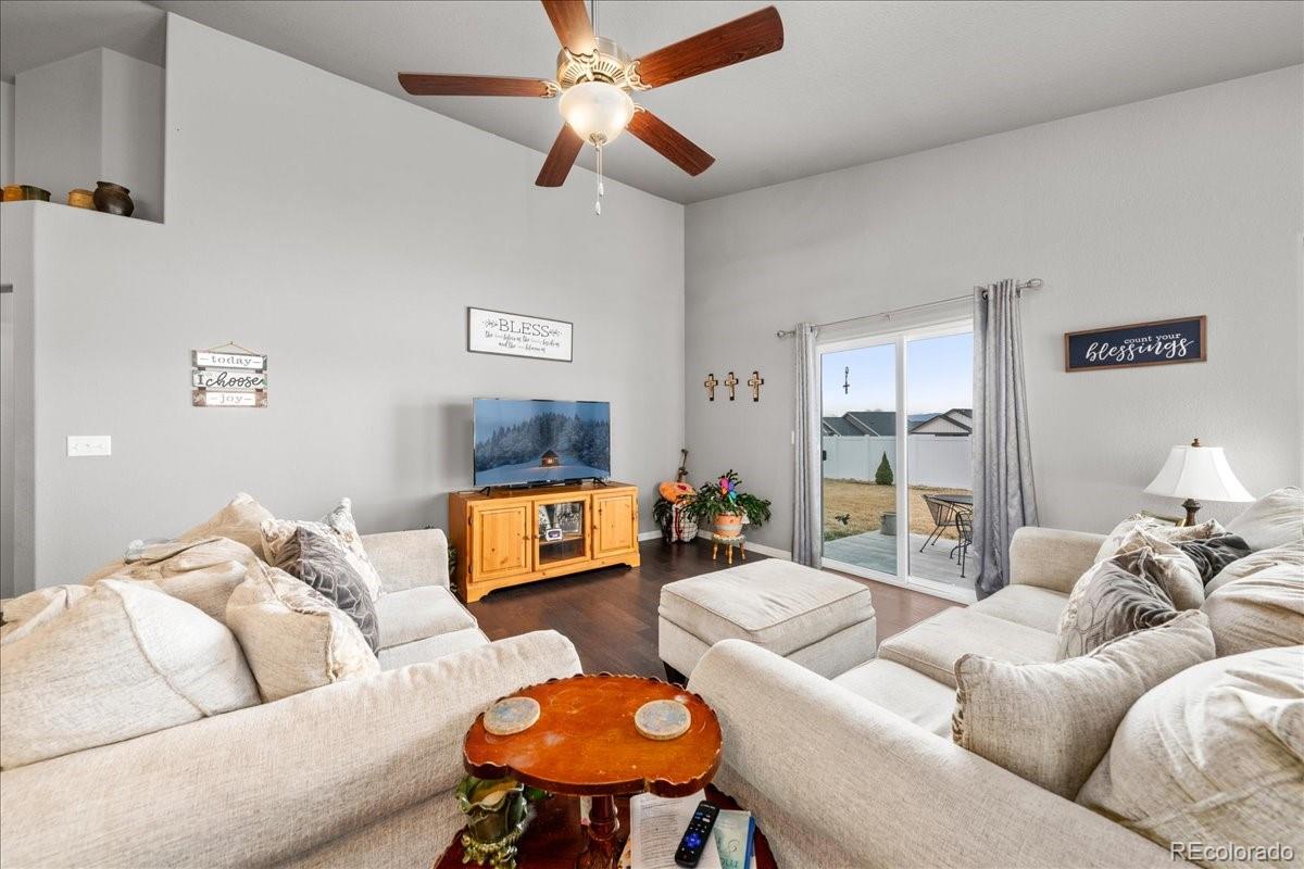 4586 Binfield Drive, Windsor, CO, 80550 3 4586 Binfield Drive