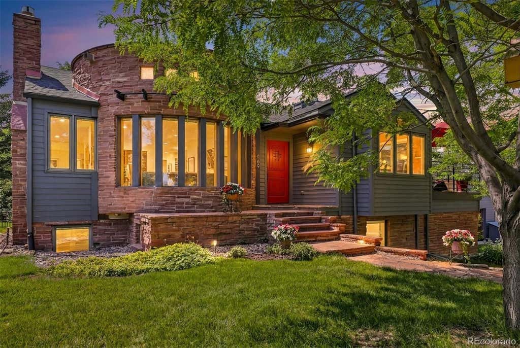Photo of 669 Reed Street, Lakewood, CO 80214 (MLS # 2405329)