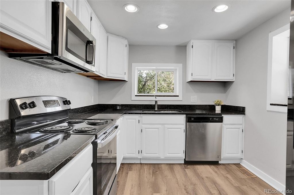 Photo of 656 S Stuart Street, Denver, CO 80219 (MLS # 6809164)