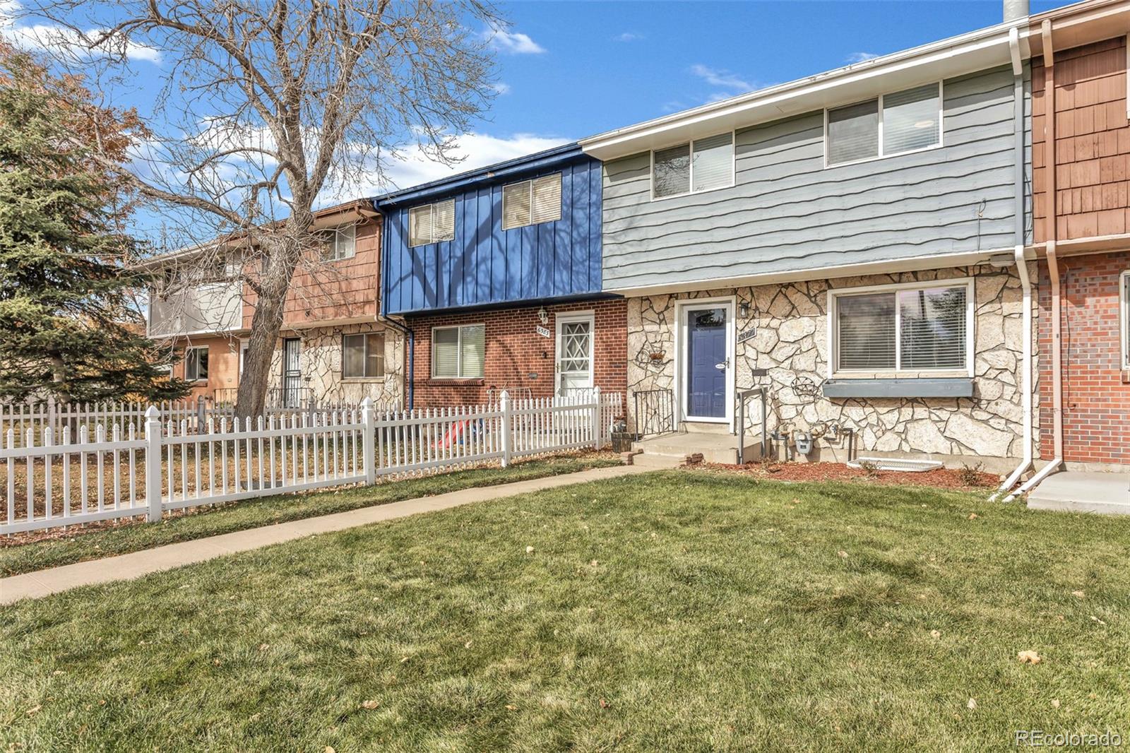 6377 W Mississippi Place