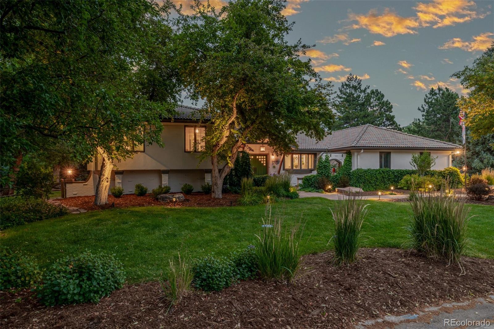 3 E Belleview Court