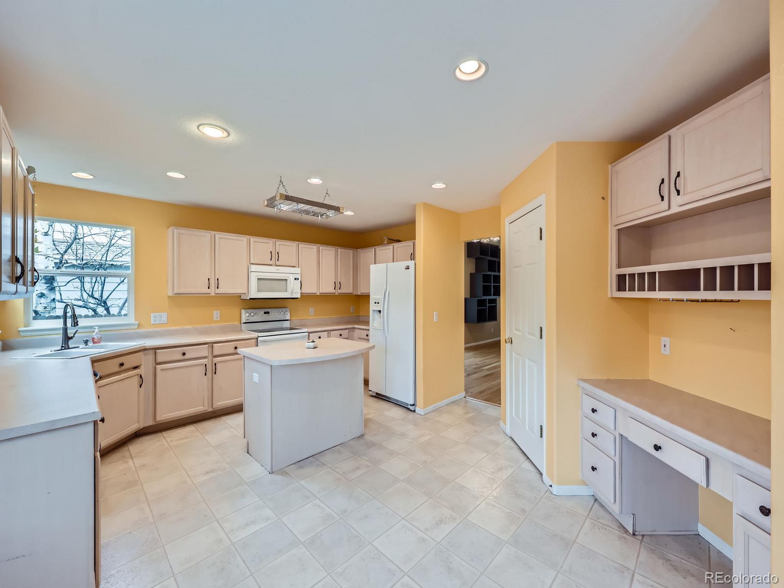 5163 Apache Creek Road