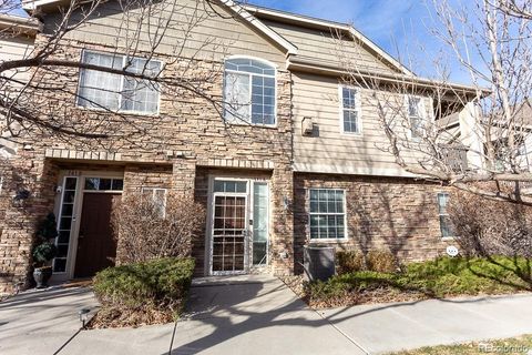 Photo of 141 Granby Way Way #A, Aurora, CO 80011 (MLS # 5707416)