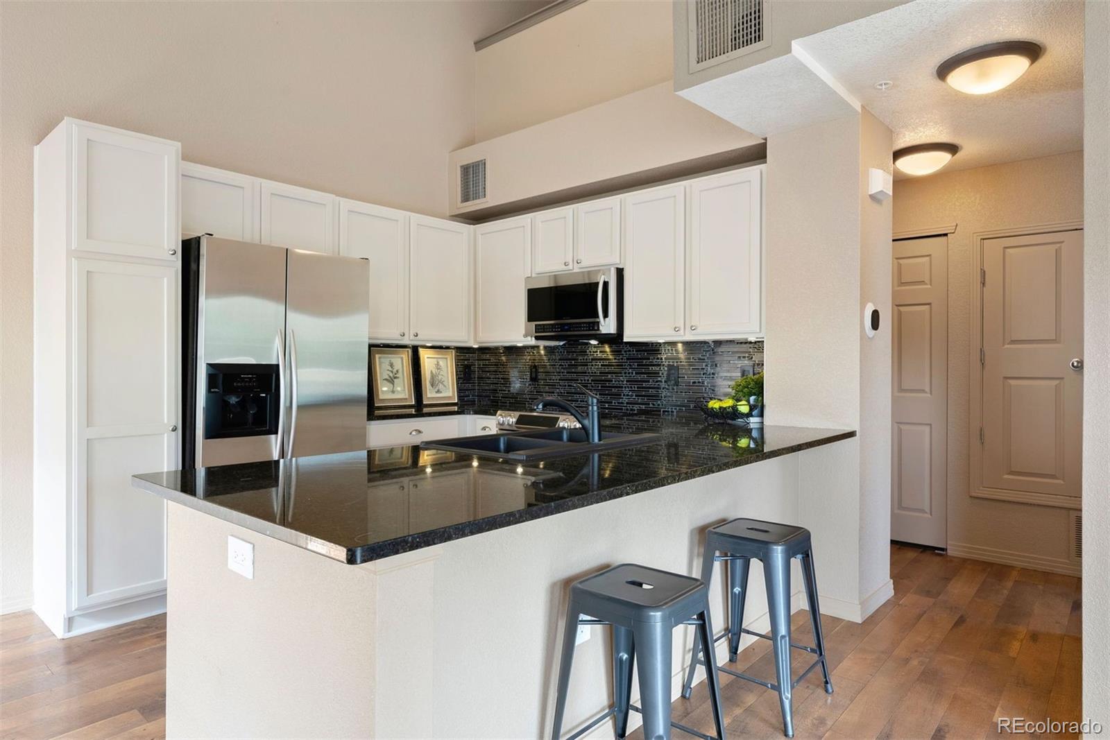 9531 Pearl Circle 203