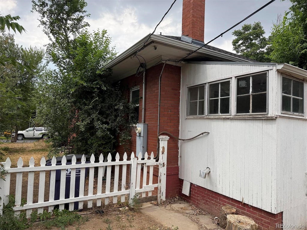 Photo of 1100 S Josephine ST, Denver, CO 80210 (MLS # 8978596)