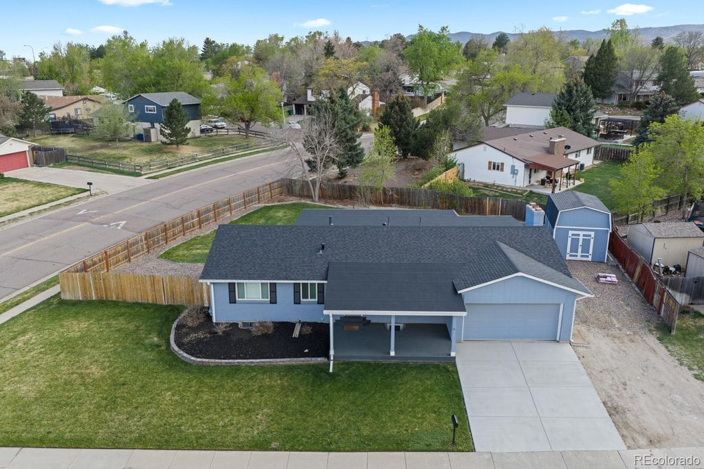 Photo of 10128 W Layton Place, Littleton, CO 80127 (MLS # 4526469)