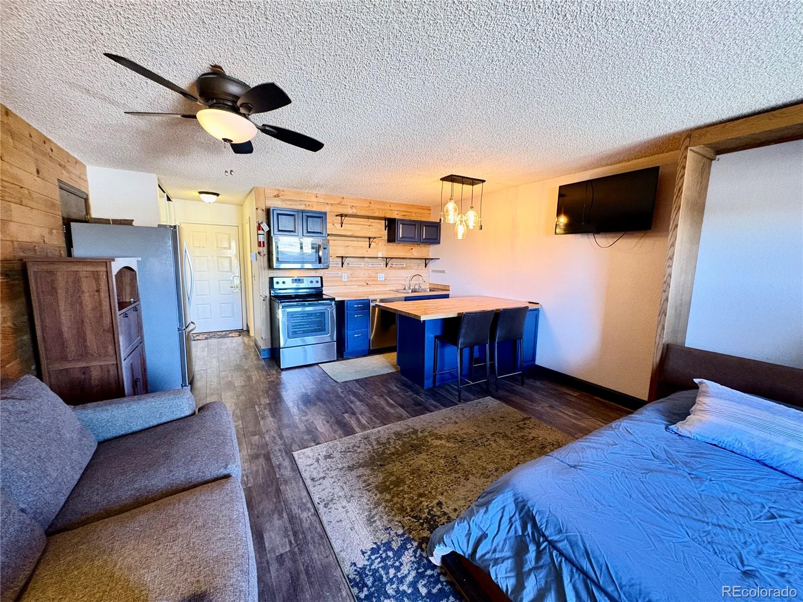 62927 US Highway 40 545