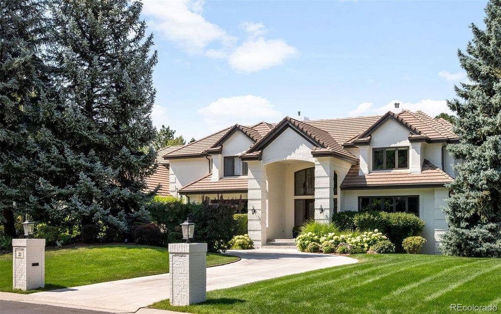 Photo of 21 Cherry Hills Farm Drive, Cherry Hills Village, CO 80113 (MLS # 2666154)