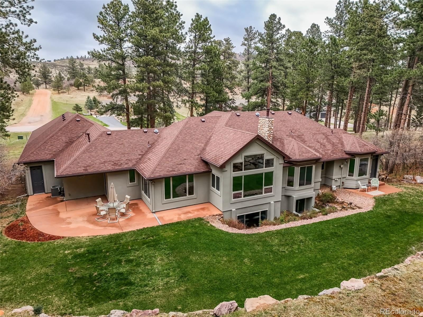 4336 Mohawk Drive