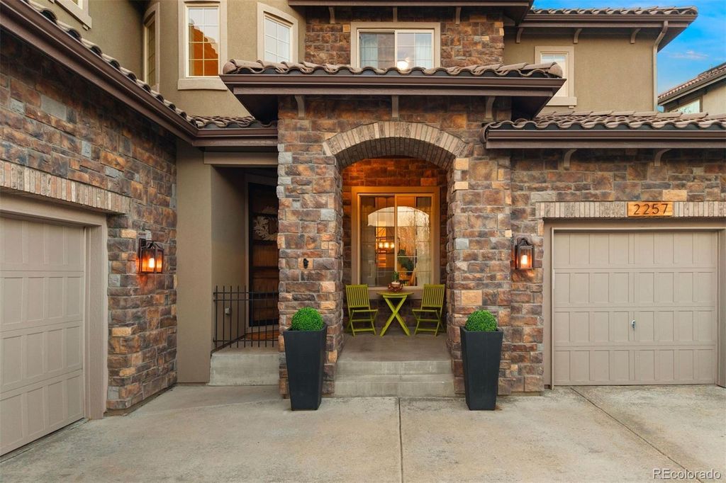 Photo of 2257 S Juniper Street, Lakewood, CO 80228 (MLS # 9028455)