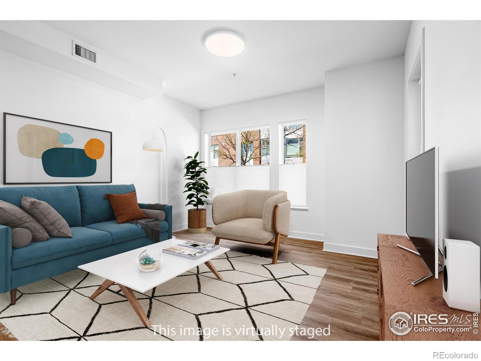 1707 Walnut Street 102