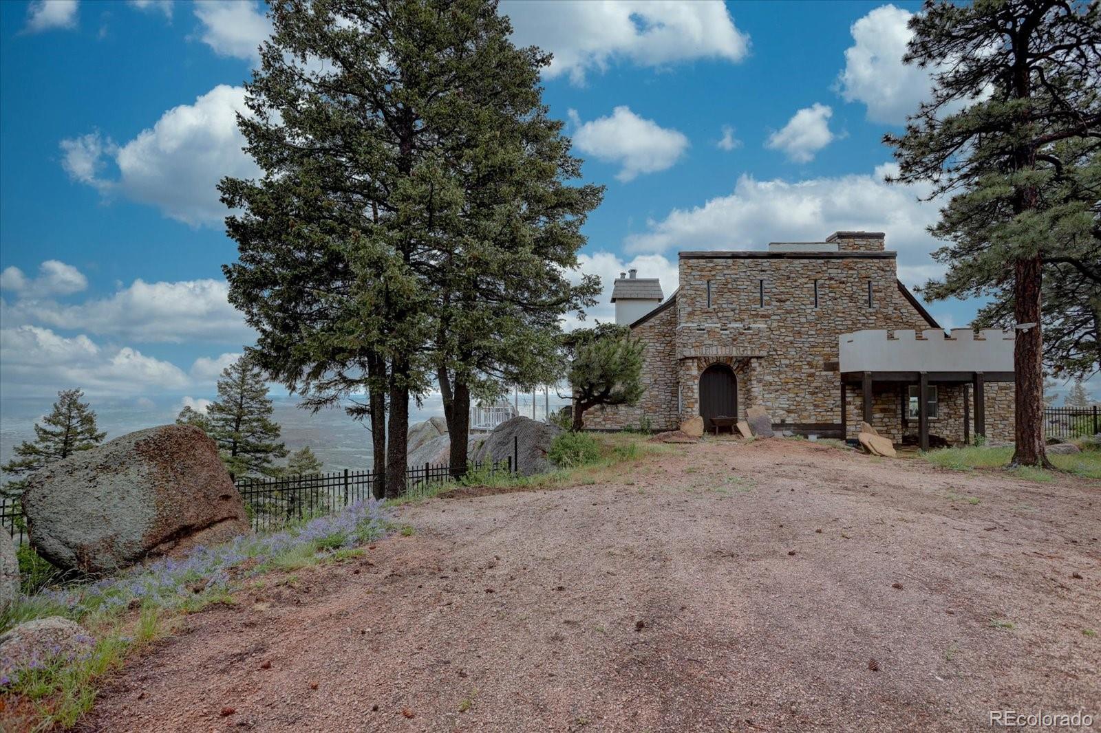 1150 Madge Gulch Road